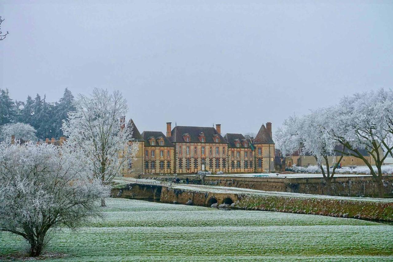 Bed and Breakfast Chateau De La Riviere Pontgouin Экстерьер фото